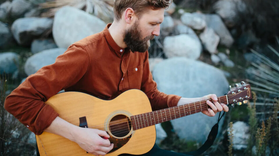 Paul Davids Endorsed Artist using Guitar Pro