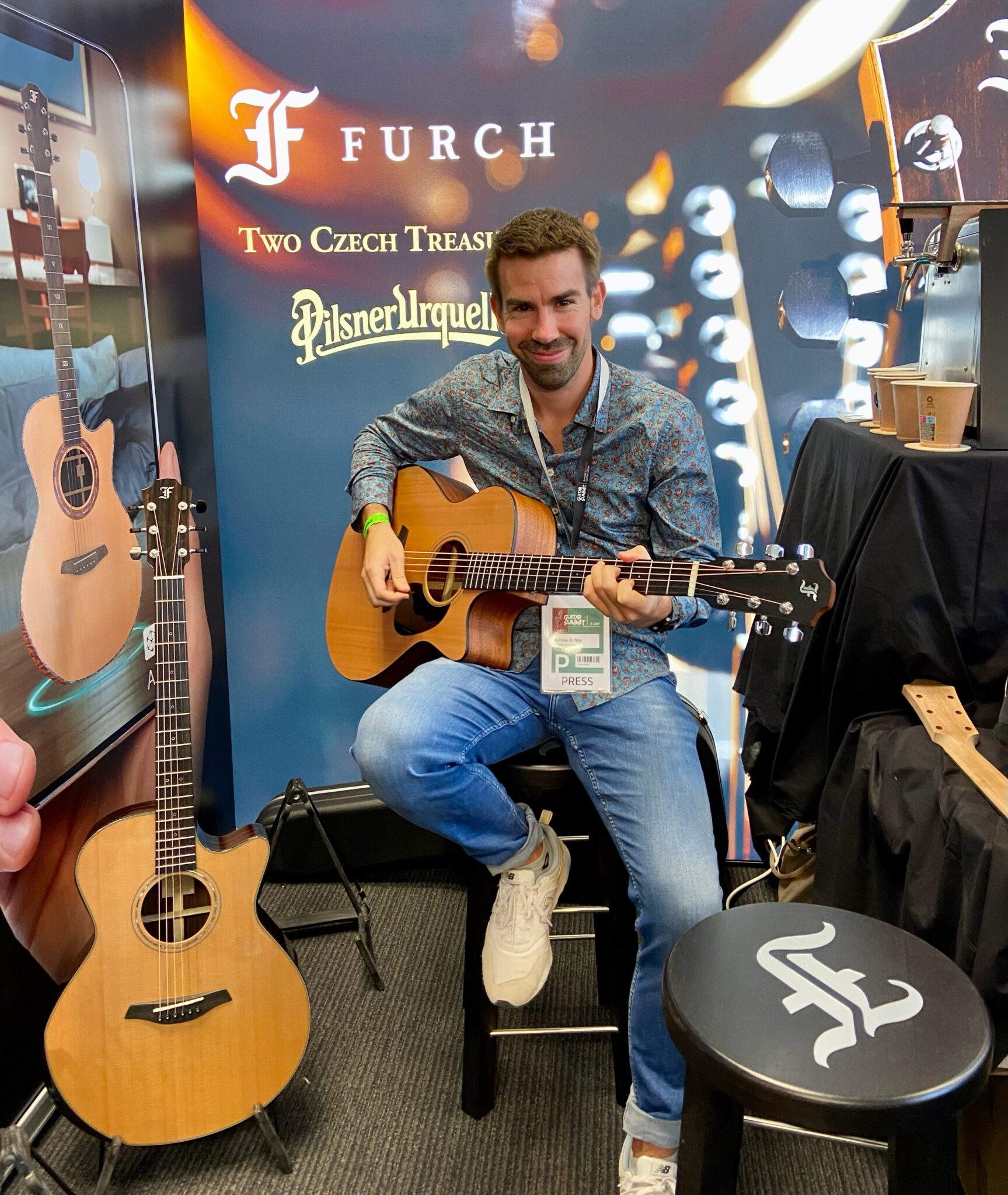 Gc/cm J'ai testé la guitare acoustique Furch Blue Deluxe Gc-CM - Guitar Pro ...