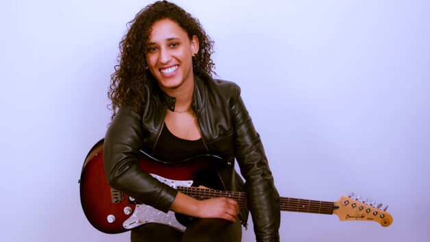 Guitariste  Française Sonia Konaté