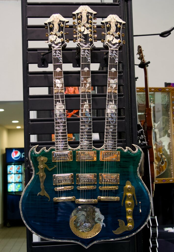 3 neck guitar