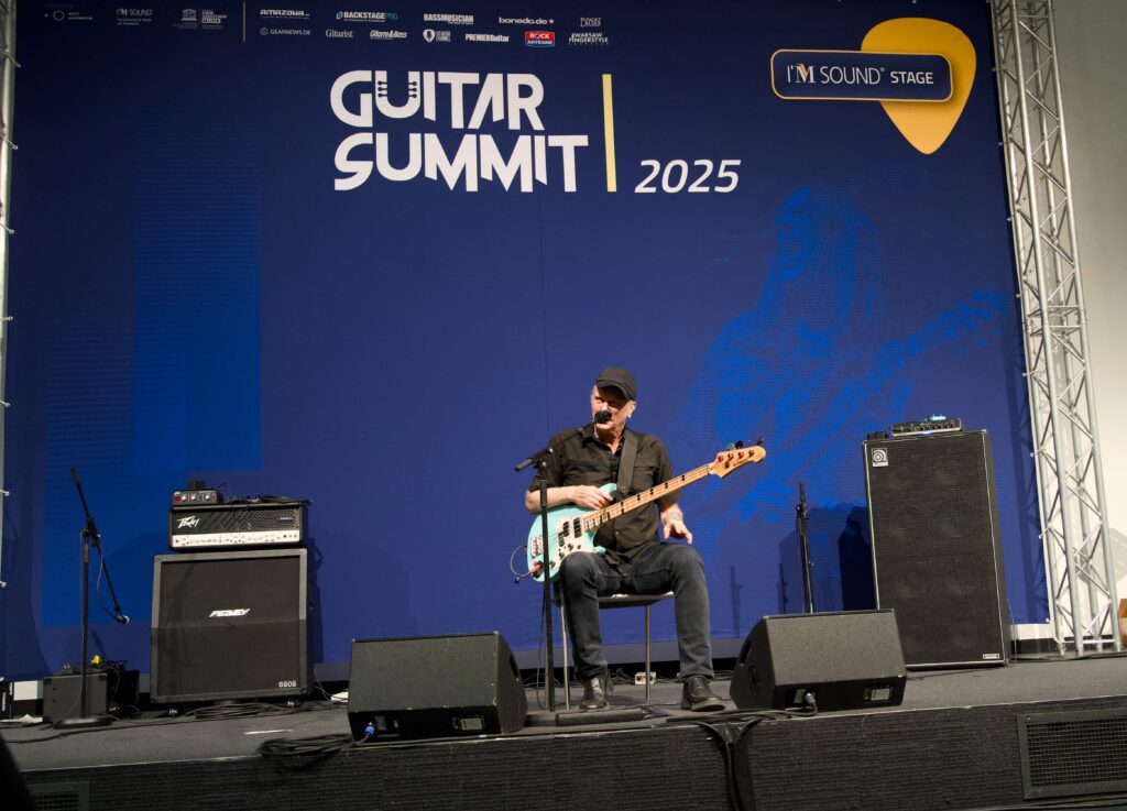 Billy-Sheehan-Guitar-Summit-2025
